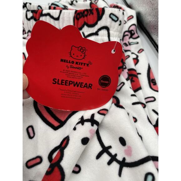 NWT Hello Kitty Conversation Heart Valentines Pajama Pants Lounge Women’s MEDIUM - Picture 4 of 5